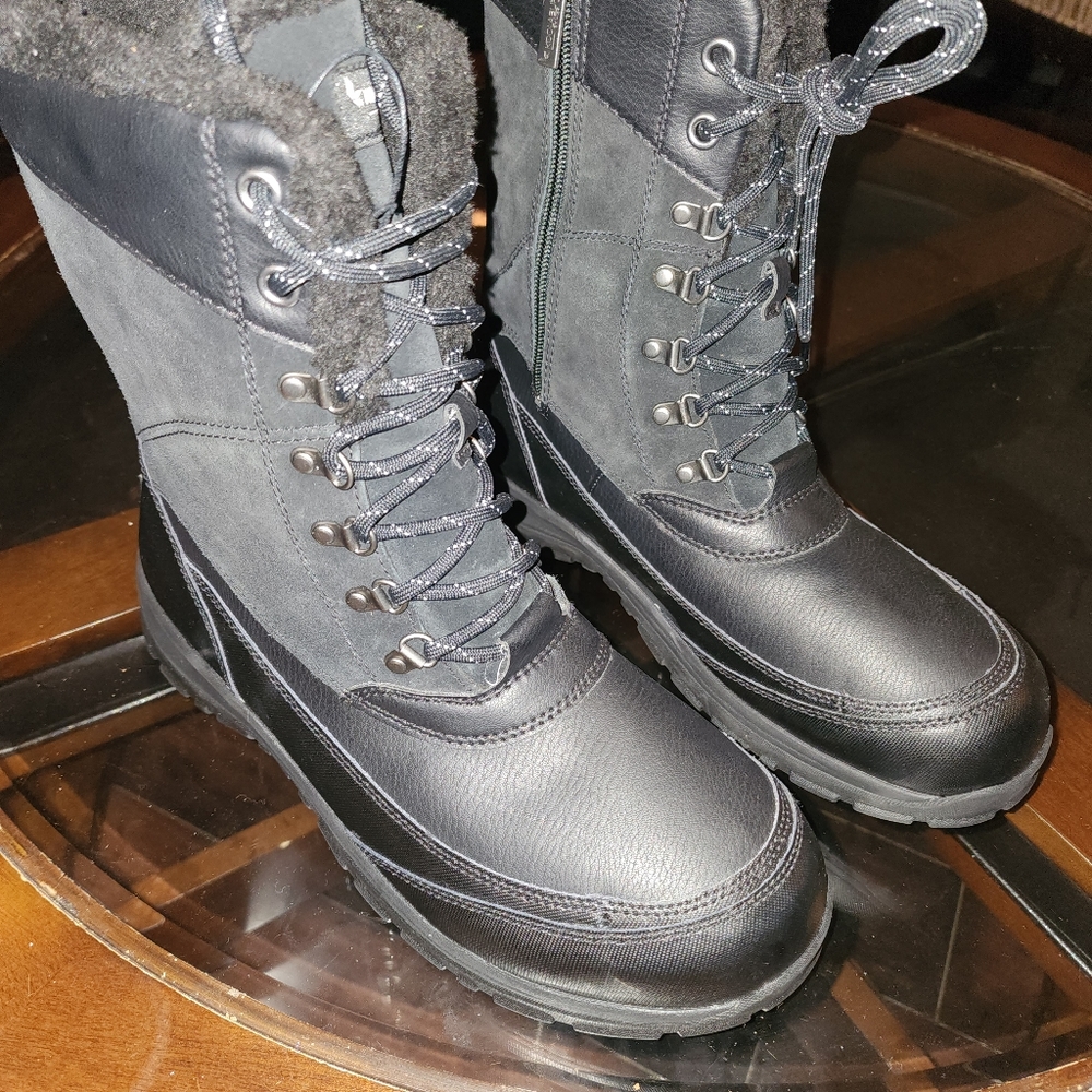 Waterproof boot - Picture 4 of 10